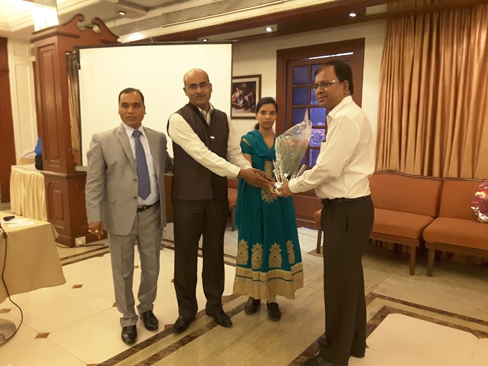 Felicitation by BM  & DO Shri. Bamne sir in MDO IV